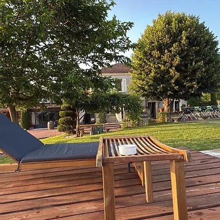 99 Maison Des Merles Villa