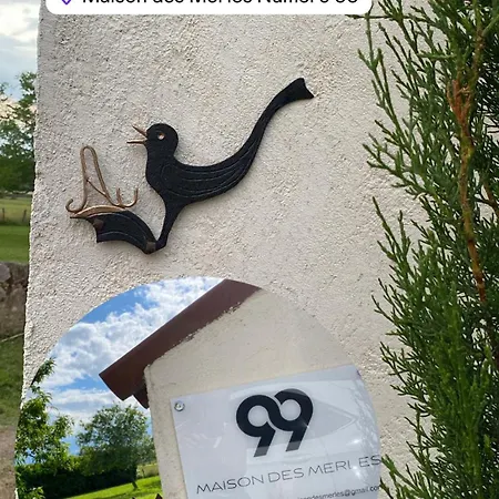 99 Maison Des Merles * Briennon